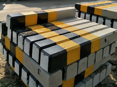 道路水泥警示樁價(jià)格 道路水泥警示樁 六安昌盛水泥制品生產(chǎn)